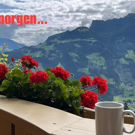 Johanna In Mayrhofen-hippach- Naehe Der Skipiste * Hippach