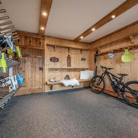 Johanna In Mayrhofen-hippach- Naehe Der Skipiste