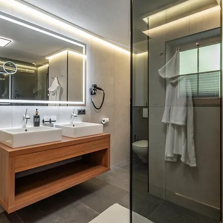 Johanna In Mayrhofen-hippach- Naehe Der Skipiste