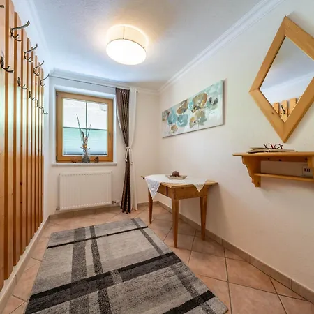 Johanna In Mayrhofen-hippach- Naehe Der Skipiste * Hippach