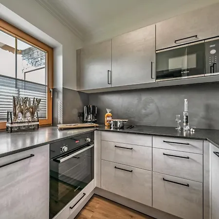 Johanna In Mayrhofen-hippach- Naehe Der Skipiste Feriehus