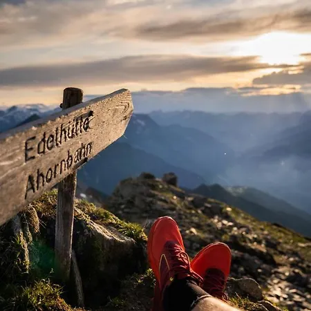 Johanna In Mayrhofen-hippach- Naehe Der Skipiste Feriehus *