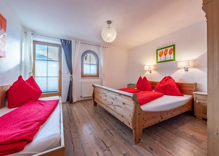 Johanna In Mayrhofen-hippach- Naehe Der Skipiste *